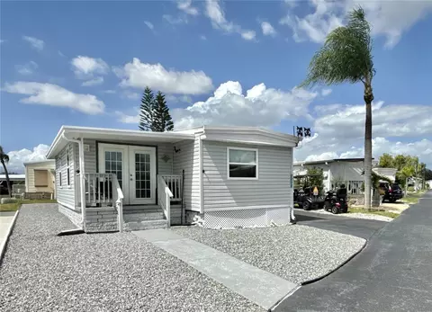 7202 Mount Essex Dr NE #499, Saint Petersburg, FL 33702