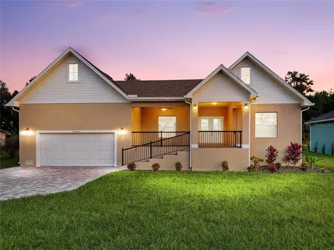 12500 Green Oak Ln, Dade City, FL 33525