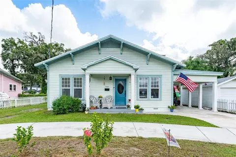 900 N Wheeler St, Plant City, FL 33563