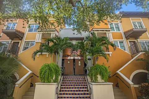 200 4th Ave S #425, Saint Petersburg, FL 33701