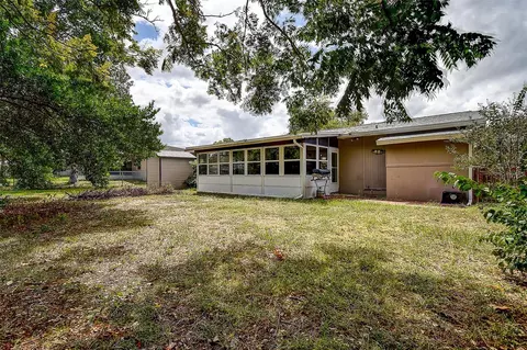 Exterior - 6237 Dalton St, Spring Hill, FL 34606 photo 8 of 10