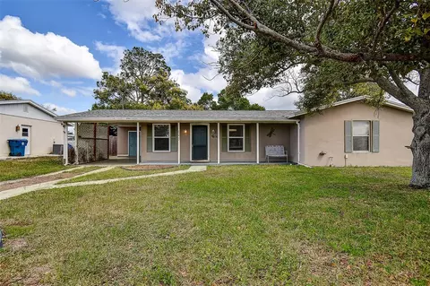 Exterior - 6237 Dalton St, Spring Hill, FL 34606 photo 3 of 10