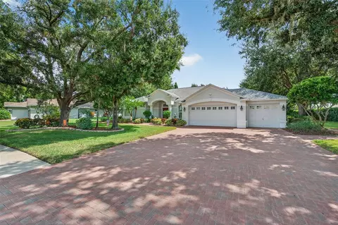 1342 Fishing Lake Dr, Odessa, FL 33556