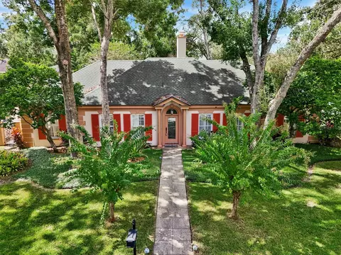 2601 Merida Ln, Tampa, FL 33618