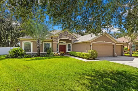 2731 Durant Trails Blvd, Dover, FL 33527