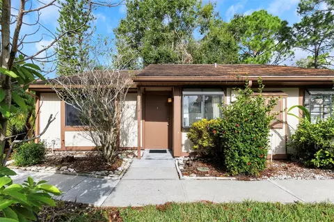 118 Edgewood Ct, Oldsmar, FL 34677