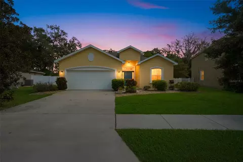 6339 Twin Bridges Dr, Zephyrhills, FL 33541