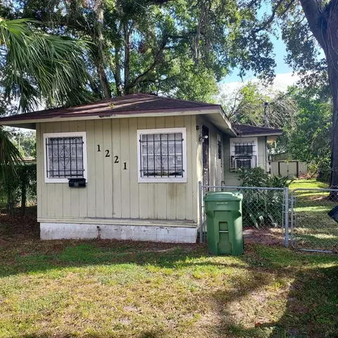 1221 E Dr Martin Luther King Jr Blvd, Tampa, FL 33603