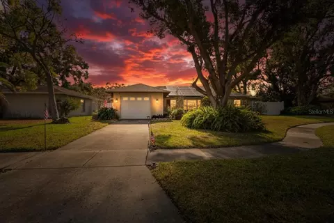 508 Sovereign Ct, Tampa, FL 33613