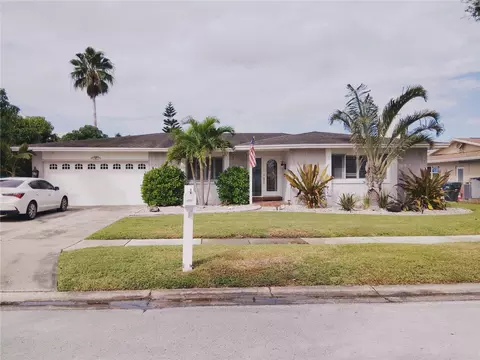 1921 Seagull Dr, Clearwater, FL 33764