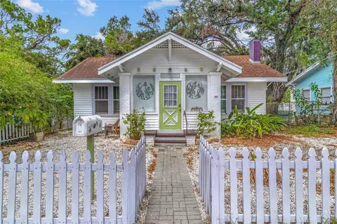 1006 11th Ave W, Bradenton, FL 34205