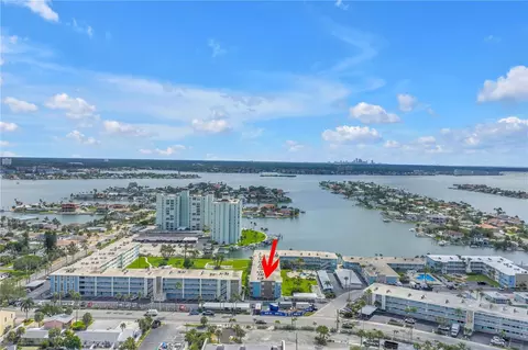 6201 2nd St E #82, Saint Pete Beach, FL 33706