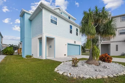 6613 Josie Ln, Hudson, FL 34667