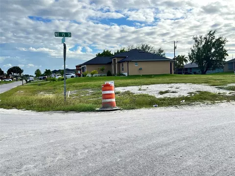 1203 NW 15th St, Cape Coral, FL 33993