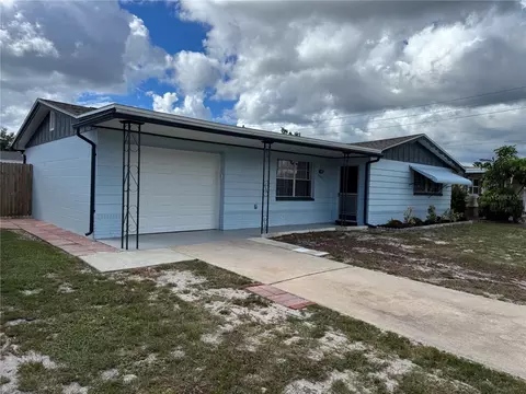 3447 Columbus Dr, Holiday, FL 34691