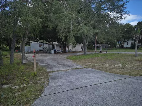 15103 Vine St, Hudson, FL 34667