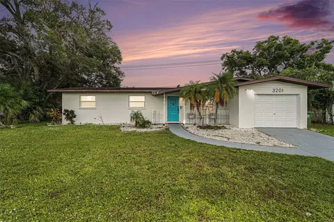 3201 Southern Pkwy W, Bradenton, FL 34205