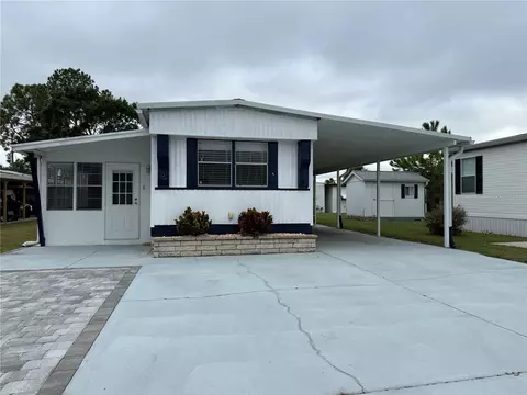 104 E Saint Johns Way, Apollo Beach, FL 33572
