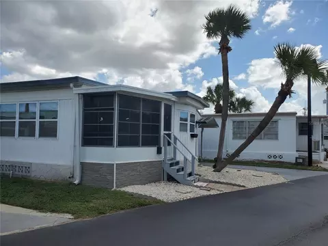4851 W Gandy Blvd #B4L7, Tampa, FL 33611
