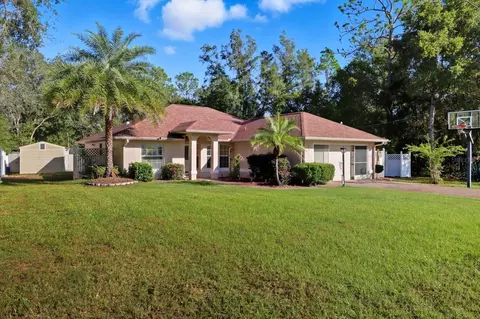 435 W Union Pl, Citrus Springs, FL 34434
