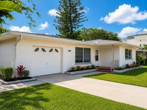 1559 Barry Rd, Clearwater, FL 33756