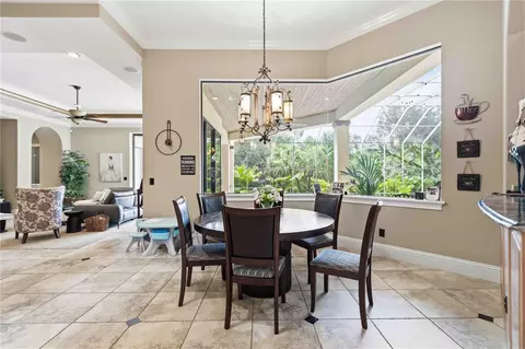 Dining - 16220 Ternglade Dr, Lithia, FL 33547 photo 3 of 3