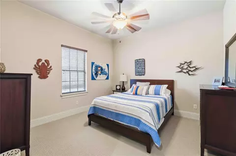 Bedroom - 16220 Ternglade Dr, Lithia, FL 33547 photo 5 of 7