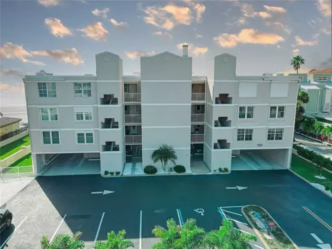 19526 Gulf Blvd #2C, Indian Shores, FL 33785