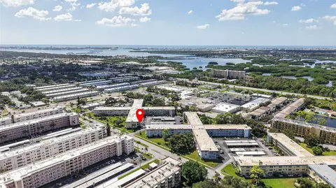 5530 80th St N #B106, Saint Petersburg, FL 33709