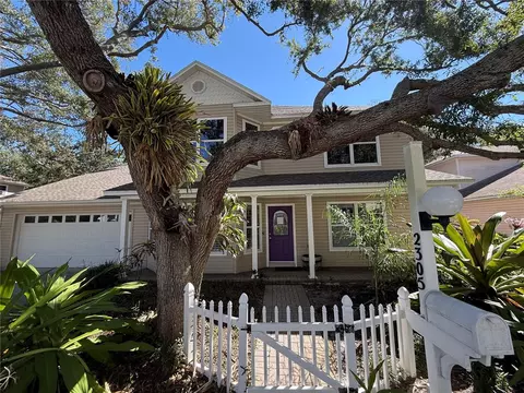 Exterior - 2305 63rd St W, Bradenton, FL 34209 photo 4 of 4