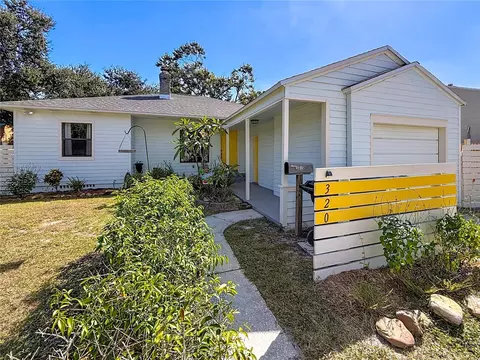 320 Kingston St S, Saint Petersburg, FL 33711