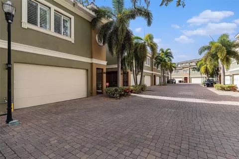 4907 Bayshore Blvd #121, Tampa, FL 33611
