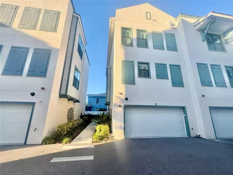 946 Highland Ave #28, Dunedin, FL 34698