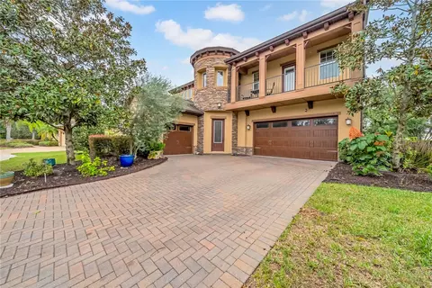10011 Hazelnut Ct, Tampa, FL 33647
