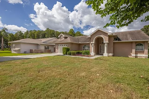 5345 La Plata Dr, New Port Richey, FL 34655