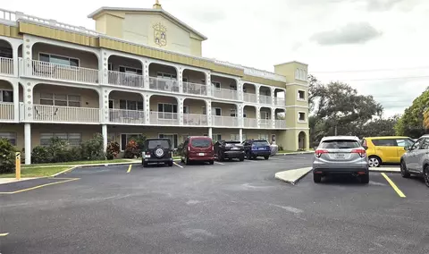 2321 Ecuadorian Way #61, Clearwater, FL 33763