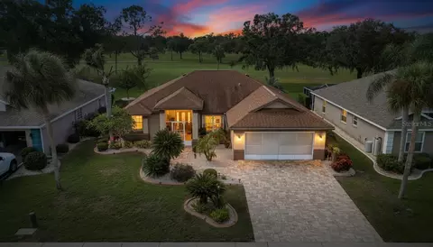 326 Caloosa Palms Ct, Sun City Center, FL 33573