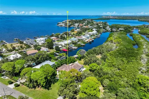 155 Sage Rd, Crystal Beach, FL 34681