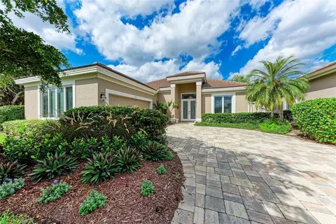 Exterior - 5122 87th Ct E, Bradenton, FL 34211 photo 2 of 12