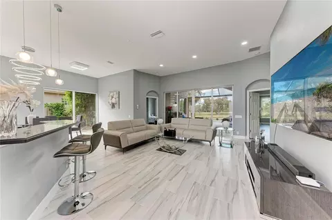 Living - 5122 87th Ct E, Bradenton, FL 34211 photo 1 of 4