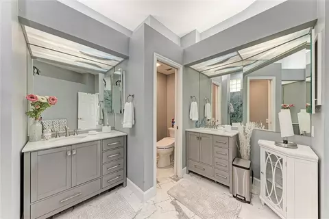 Bath - 5122 87th Ct E, Bradenton, FL 34211 photo 2 of 5