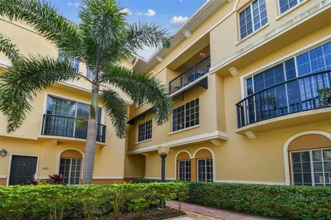 143 Grand Beach Pl #143, Tampa, FL 33609