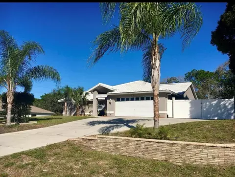 2571 Running Oak Ct, Spring Hill, FL 34608