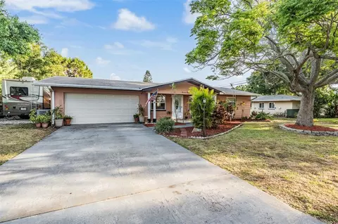 14000 104th Ave, Largo, FL 33774