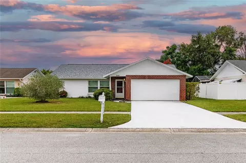 2859 Sarah Dr, Clearwater, FL 33759