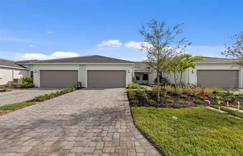 18828 Indian Rock Pl, Lakewood Ranch, FL 34211