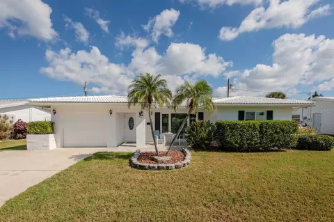 14157 87th Ave N, Seminole, FL 33776