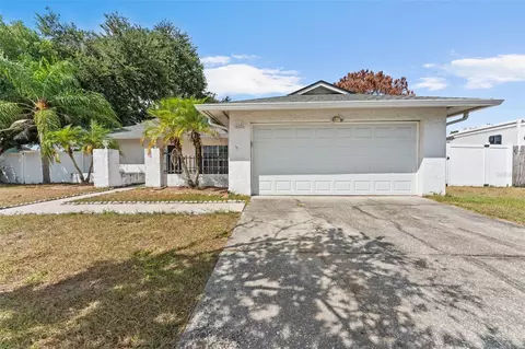 6821 Rosemary Dr, Tampa, FL 33625