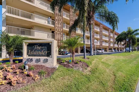 105 Island Way #132, Clearwater, FL 33767