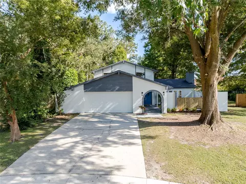 15801 Knollview Dr, Tampa, FL 33624